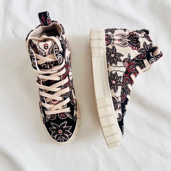 FARM Rio sweet mermaid Floral High-Top platform Sneakers 8.5 - Picture 1 of 7